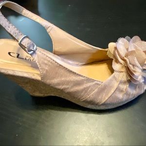 CL by Laundry Nude Wedge Sandal Size 8